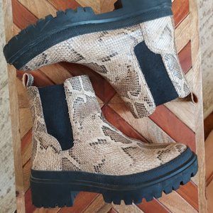 Lucky Brand Snakeskin Waterproof Lug Boot